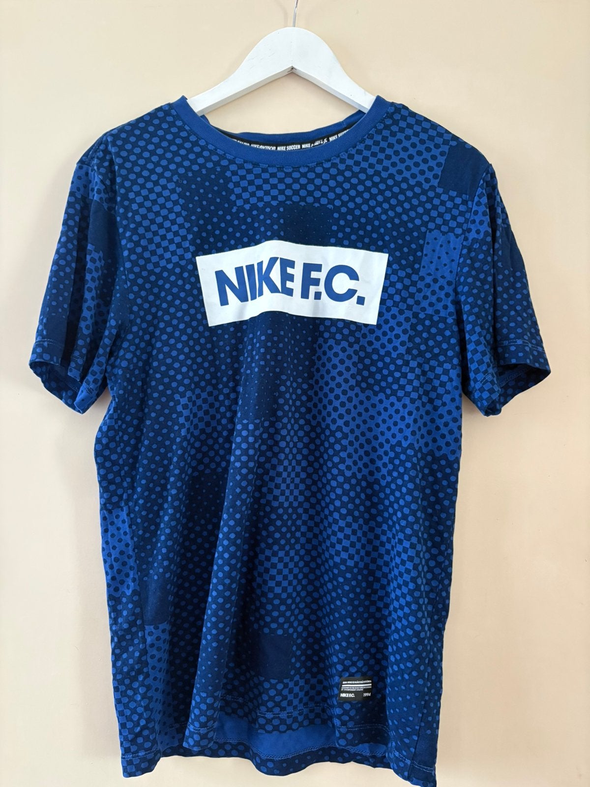 Nike F.C. T-shirt, Ophalen of Verzenden, Zo goed als nieuw