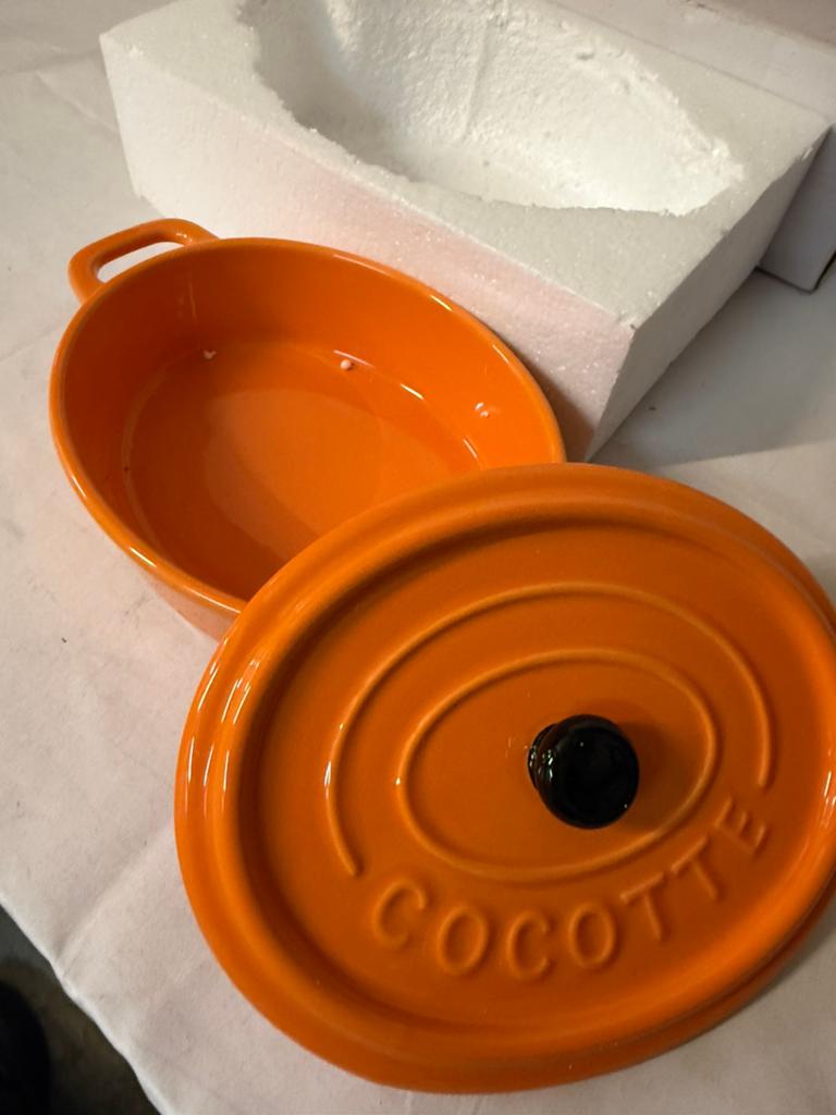 Cocotte porseleinen ovenschotel, Ophalen of Verzenden, Zo goed als nieuw, Overige materialen