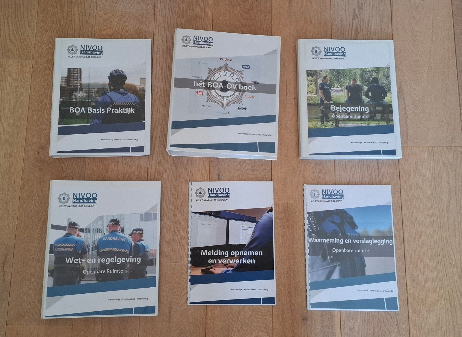HTV studieboeken Deltion College leerjaar 1, Diversen, Schoolbenodigdheden, Ophalen, Gebruikt