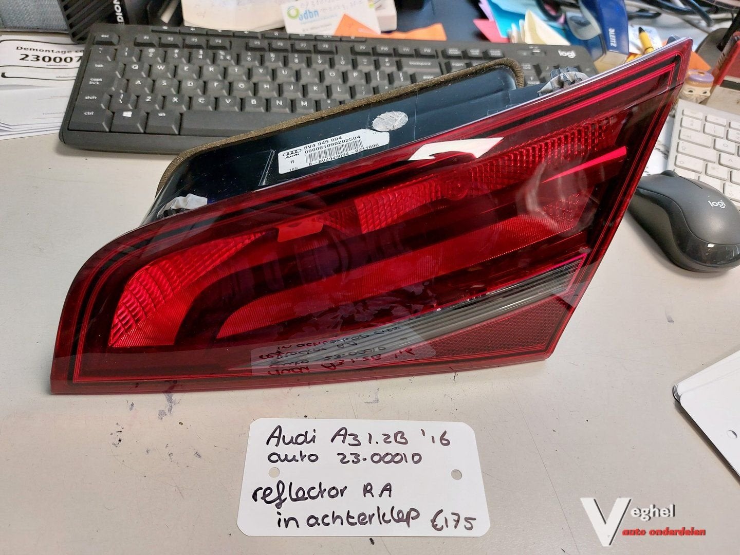 Audi A3 automaat 1.2B achterlicht reflector in achterklep RA, Auto-onderdelen, Gebruikt, -, Ophalen of Verzenden, Achter