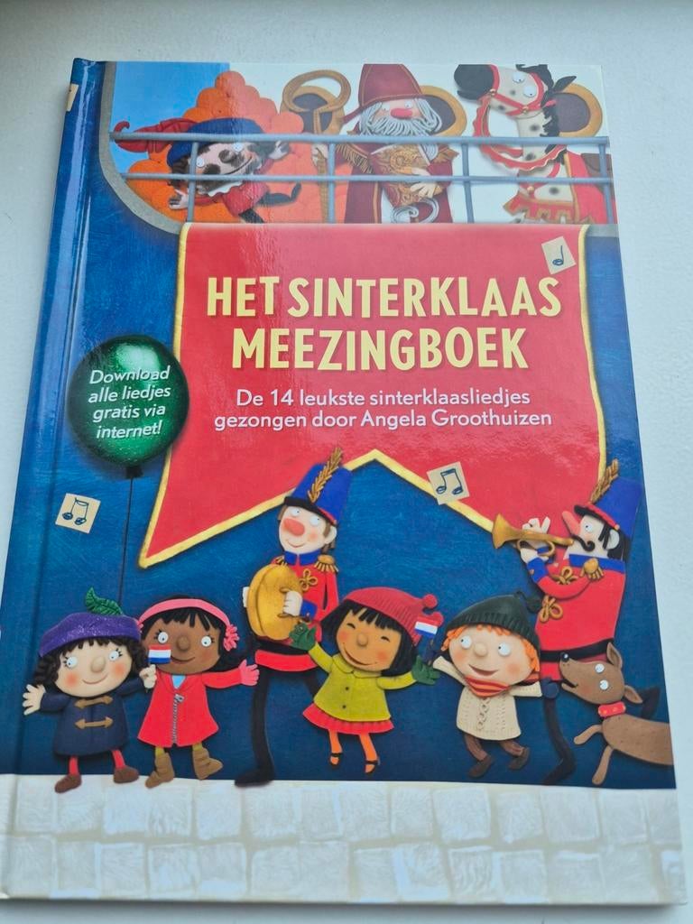 Het Sinterklaas Meezingboek - Angela Groothuizen, Ophalen of Verzenden, Zo goed als nieuw, Angela Groothuizen, Sprookjes