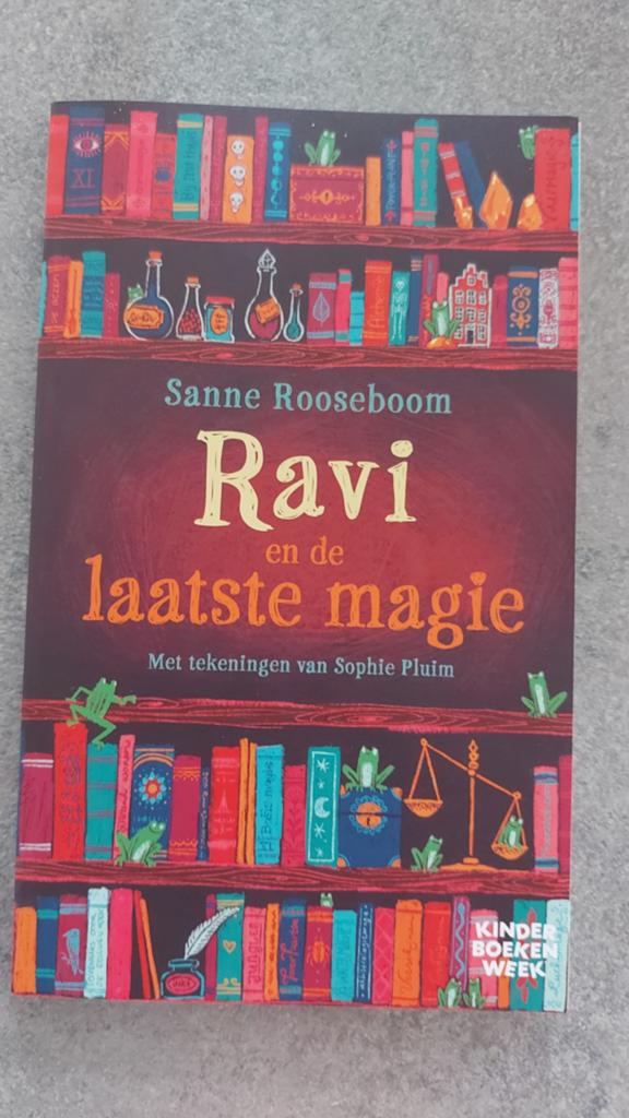 Nieuw: kinderboekenweekgeschenk ravi en de laatste magie, Ophalen of Verzenden, Nieuw, Sanne Rooseboom