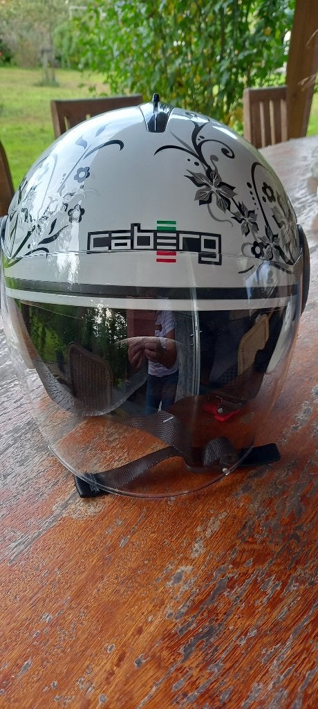 Mooie helm te koop, Ophalen, M, Jethelm, Nieuw zonder kaartje