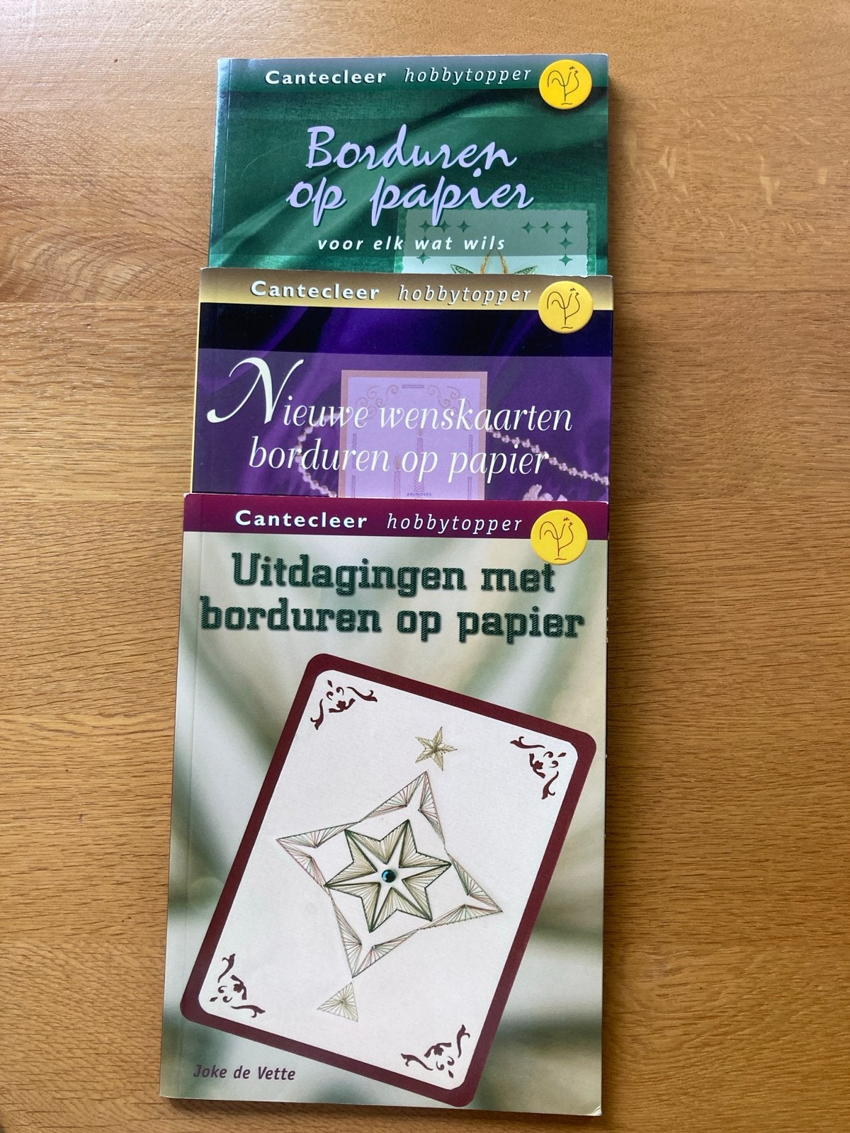 3 hobby boekjes borduren op papier van Joke de Vette, Boeken, Ophalen of Verzenden, Gelezen, Overige onderwerpen