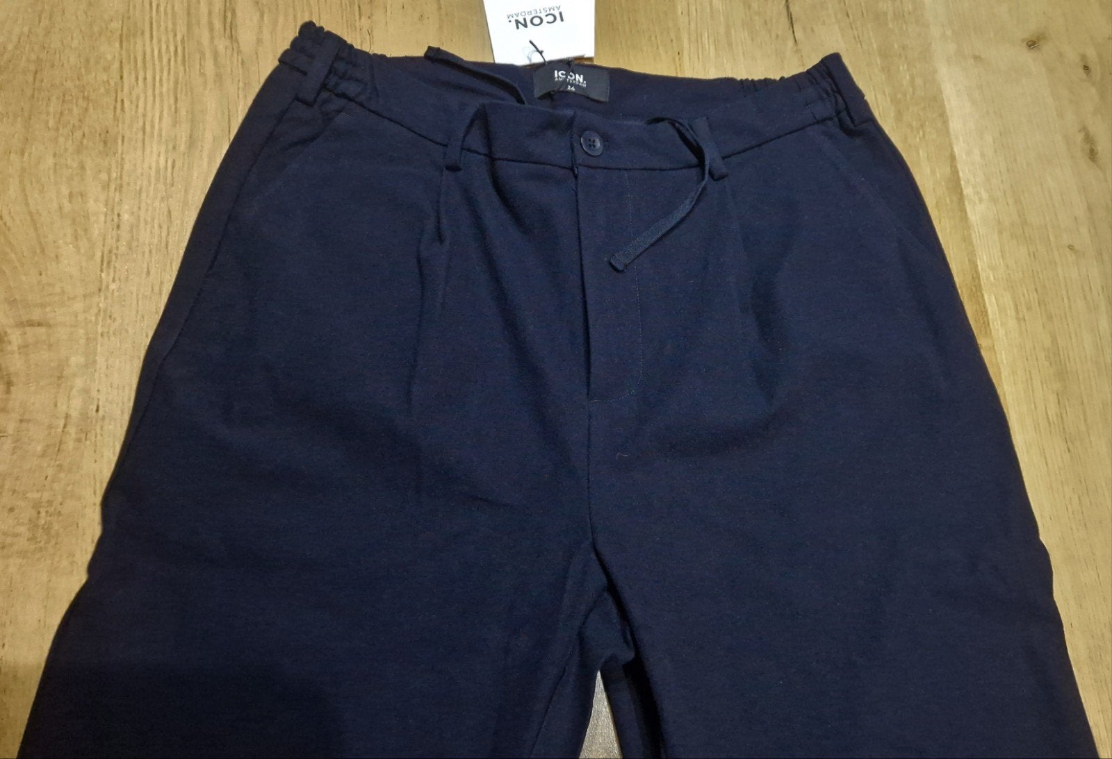 NIEUWE nette donker blauwe Icon heren pantalon-broek maat 34, Kleding | Heren, Broeken en Pantalons, Nieuw, Ophalen of Verzenden