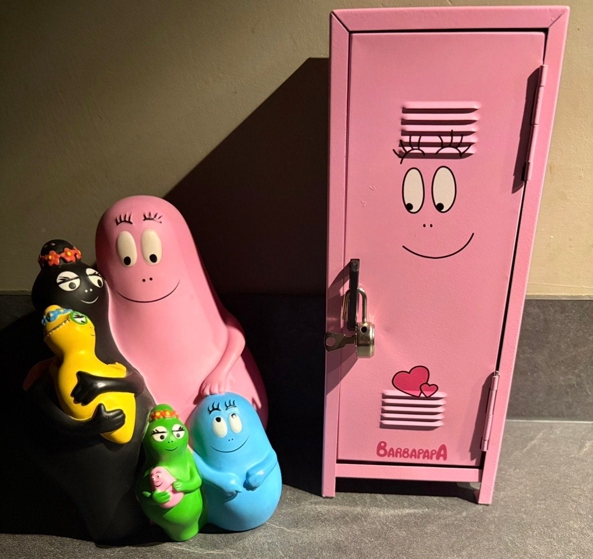 Barbapapa spaarpot en zeldzame locker, Verzamelen, Verzenden, Gebruikt