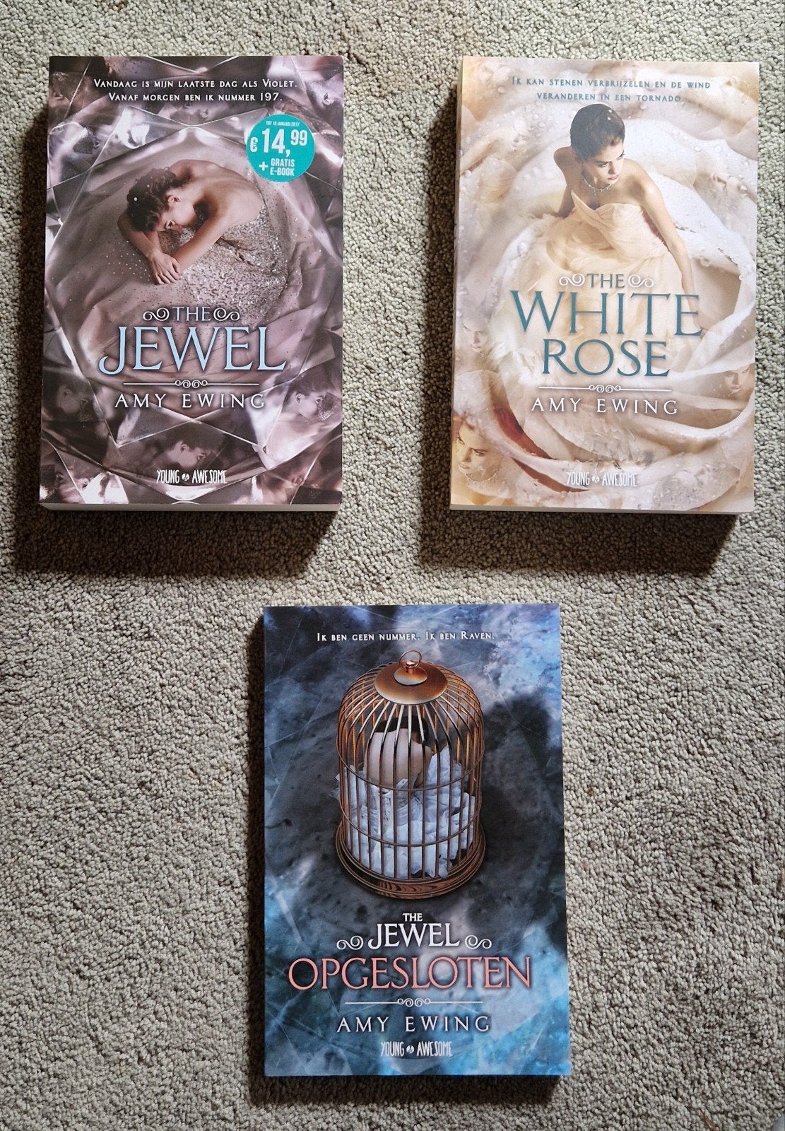The Jewel serie, Ophalen, Zo goed als nieuw