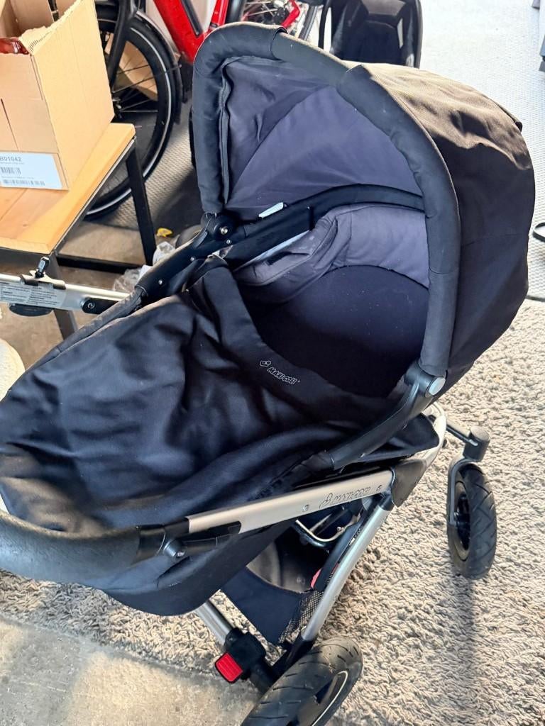 Maxi Cosi (complete set), Ophalen, Autogordel, Zo goed als nieuw, 0 t/m 13 kg