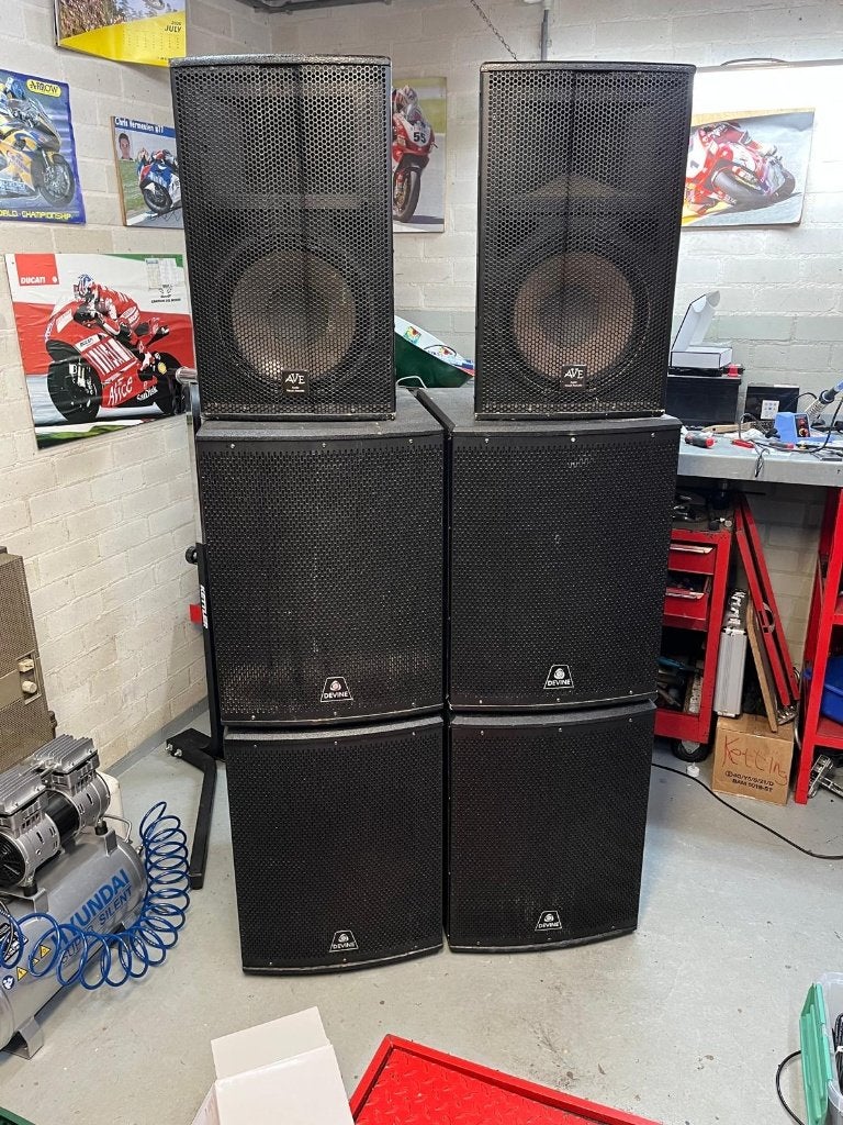 Set van 2x Devine Onyx 15SA Actieve Subwoofers, Audio, Tv en Foto, Gebruikt, Subwoofer, Basreflex, Ophalen
