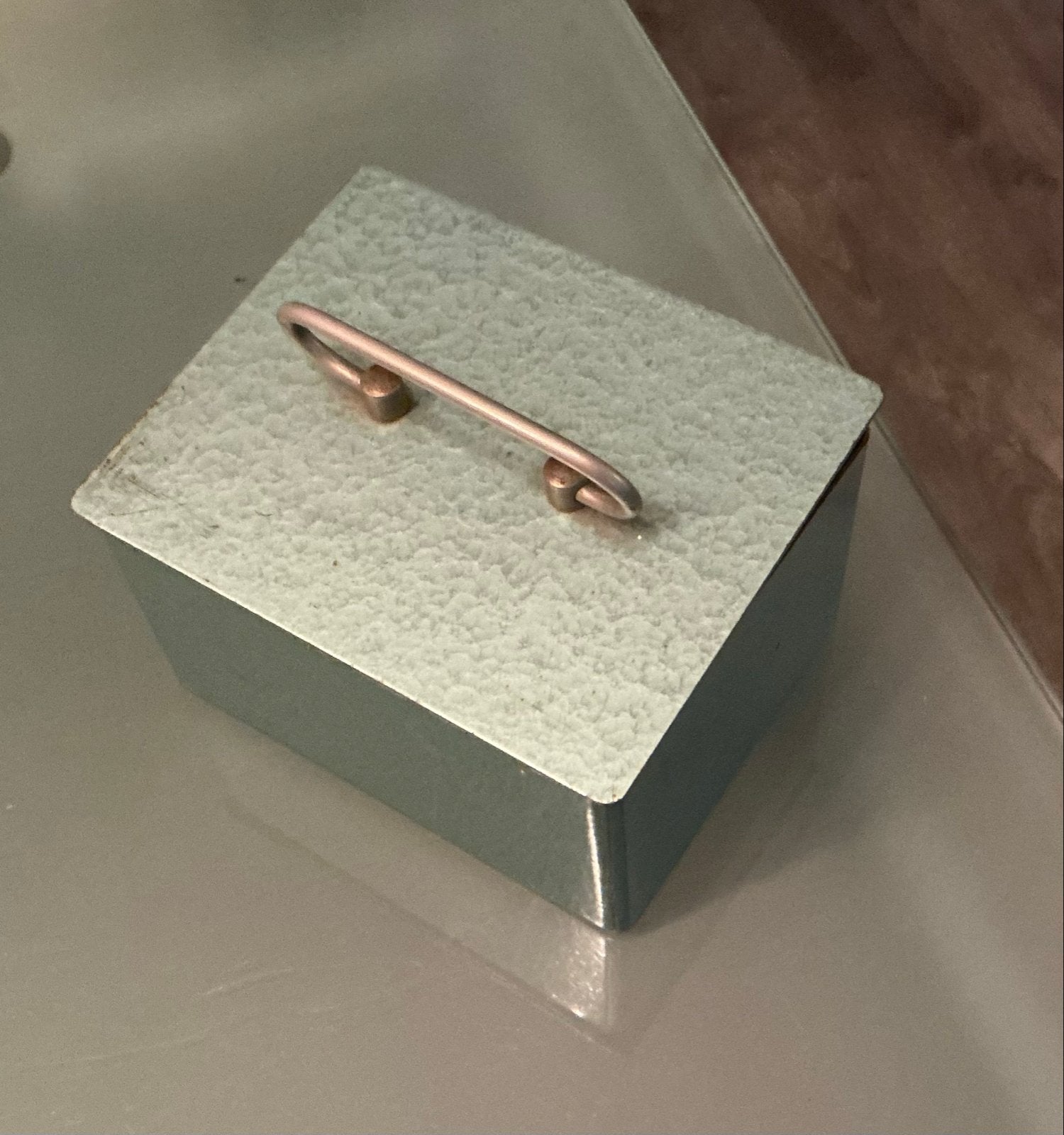 Metalen Geldkistje 20x15 cm met 2 Sleuteltjes, Minder dan 50 cm, Gebruikt, Minder dan 50 cm, Ophalen of Verzenden
