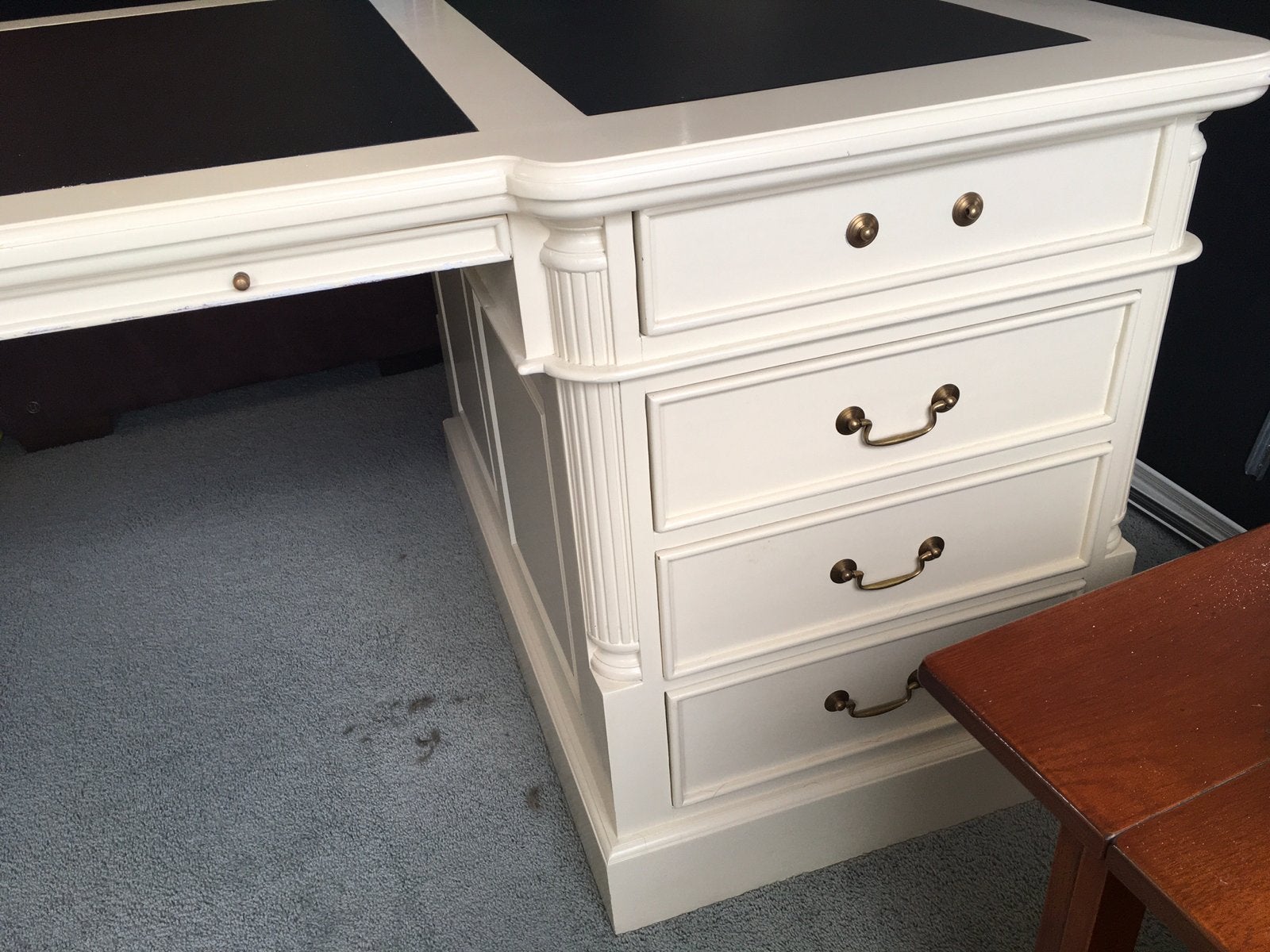 Klassiek engels bureau, wit met leer, patnerdesk, Ophalen, Overige typen, Gebruikt, Hout