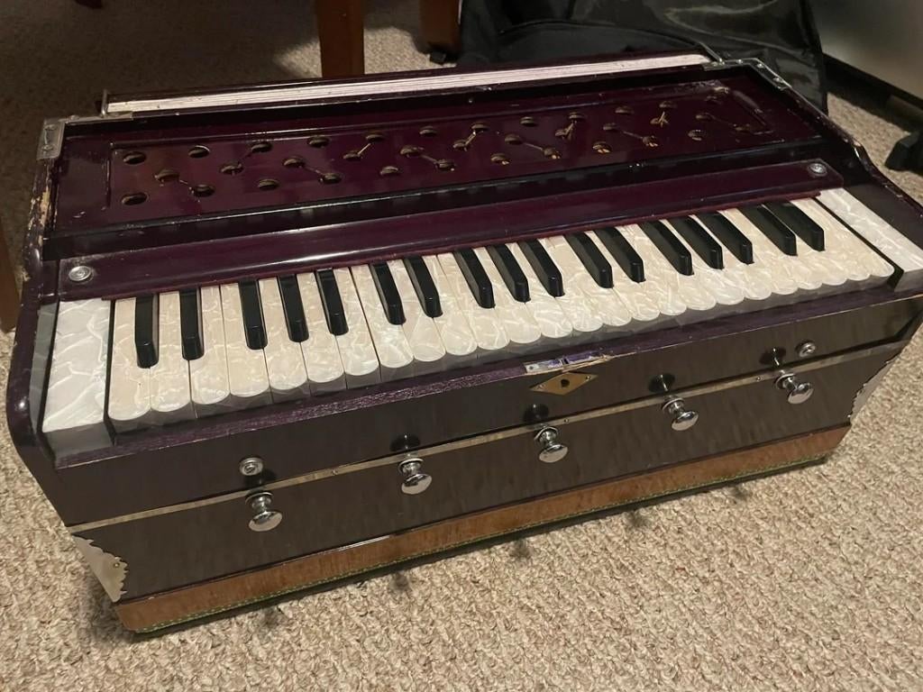 harmonium, Muziek en Instrumenten, Orgels, Ophalen of Verzenden, Gebruikt, 1 klavier, Harmonium