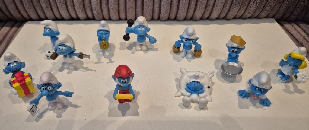 12 verschillende smurfen poppetjes, Verzamelen, Smurfen, Ophalen of Verzenden, Zo goed als nieuw, Verschillende Smurfen, Poppetje, Figuurtje of Knuffel