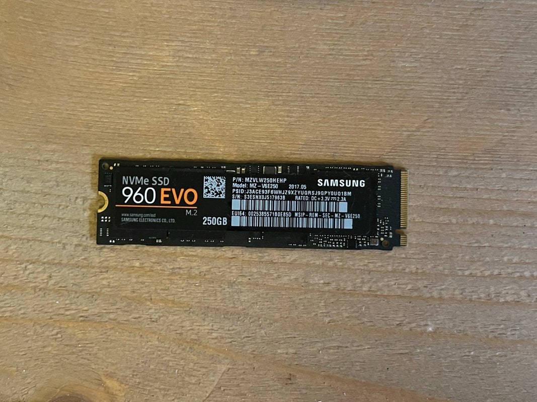 Samsung 960 EVO NVMe M.2 SSD 250GB, Intern, Server, SSD, Ophalen of Verzenden