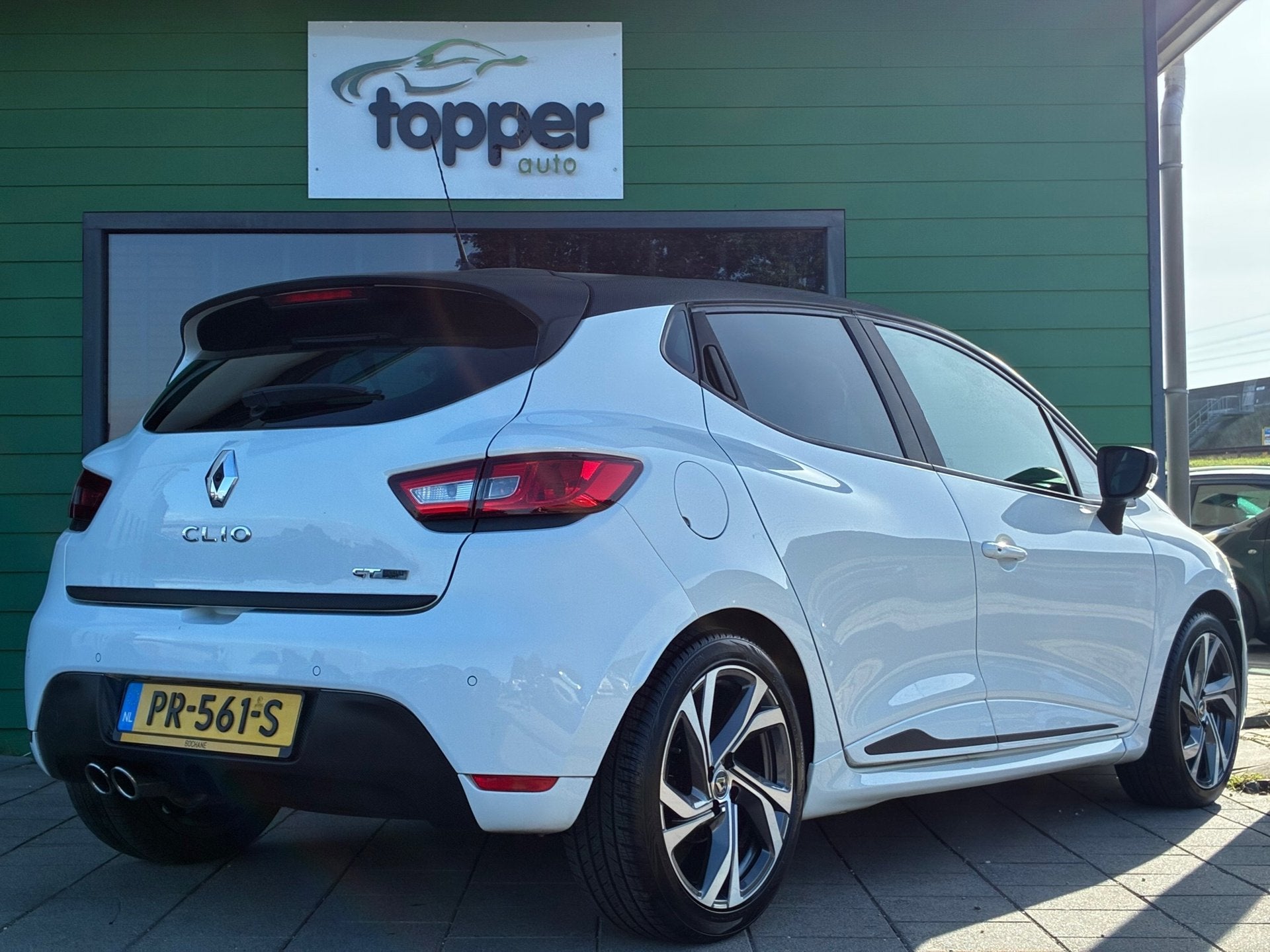 Renault Clio 1.2 GT|Automaat|Navigatie|Camera|CruiseControl|, Gebruikt, 19 km/l, Geïmporteerd, 1065 kg