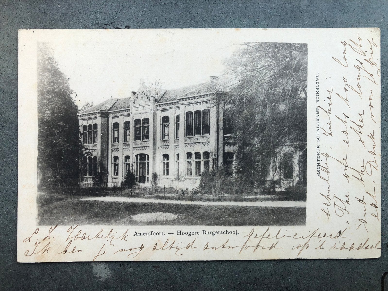 Gelopen ansichtkaart 1901 - Amersfoort Hoogere Burgerschool, Verzamelen, Ansichtkaarten | Nederland, Ophalen of Verzenden, Voor 1920