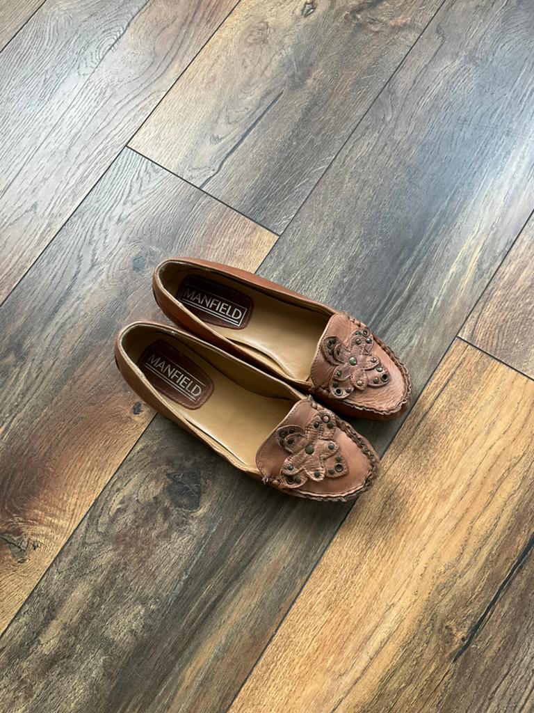 Bijna nieuw. Bruin leren mocassins, Manfield, maat 38, Ophalen, Bruin, Instappers, Zo goed als nieuw