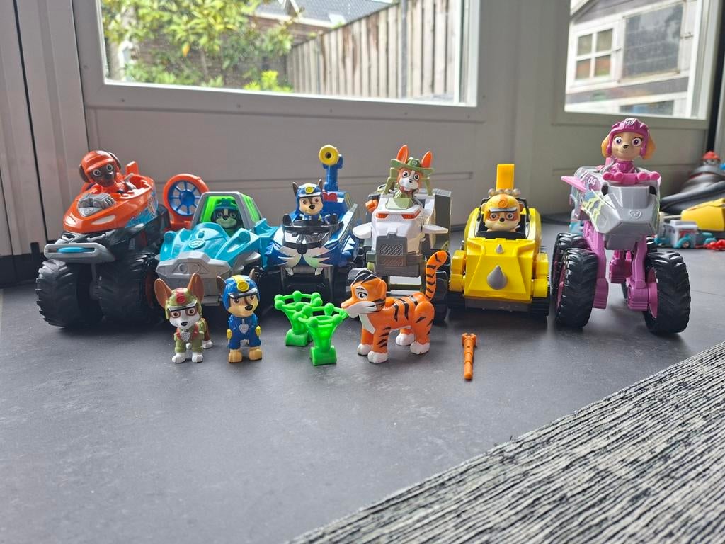 Paw Patrol Jungle & Dino Voertuigen met Figuren, Ophalen of Verzenden, Gebruikt