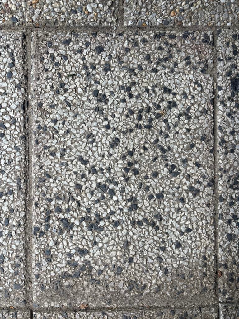 Grindtegels 40m2 - gratis ophalen, Ophalen, Gebruikt, 10 m² of meer, Beton