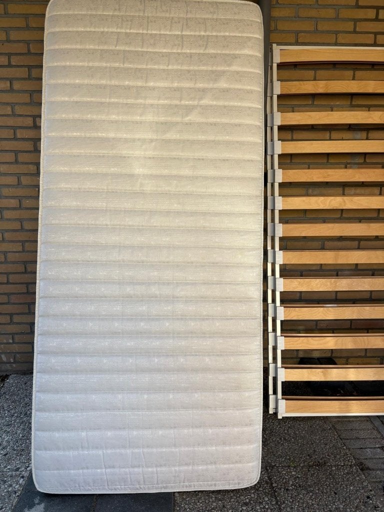 2x 1-persoonsmatras + 2x lattenbodem (90195), Ophalen, 90 cm, Eenpersoons, Zo goed als nieuw