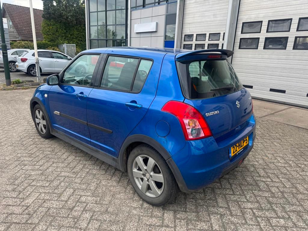 Suzuki Swift 1.3 Bandit Airco, 2e eigenaar, Auto's, Suzuki, Voorwielaandrijving, Swift, Bedrijf, Handgeschakeld