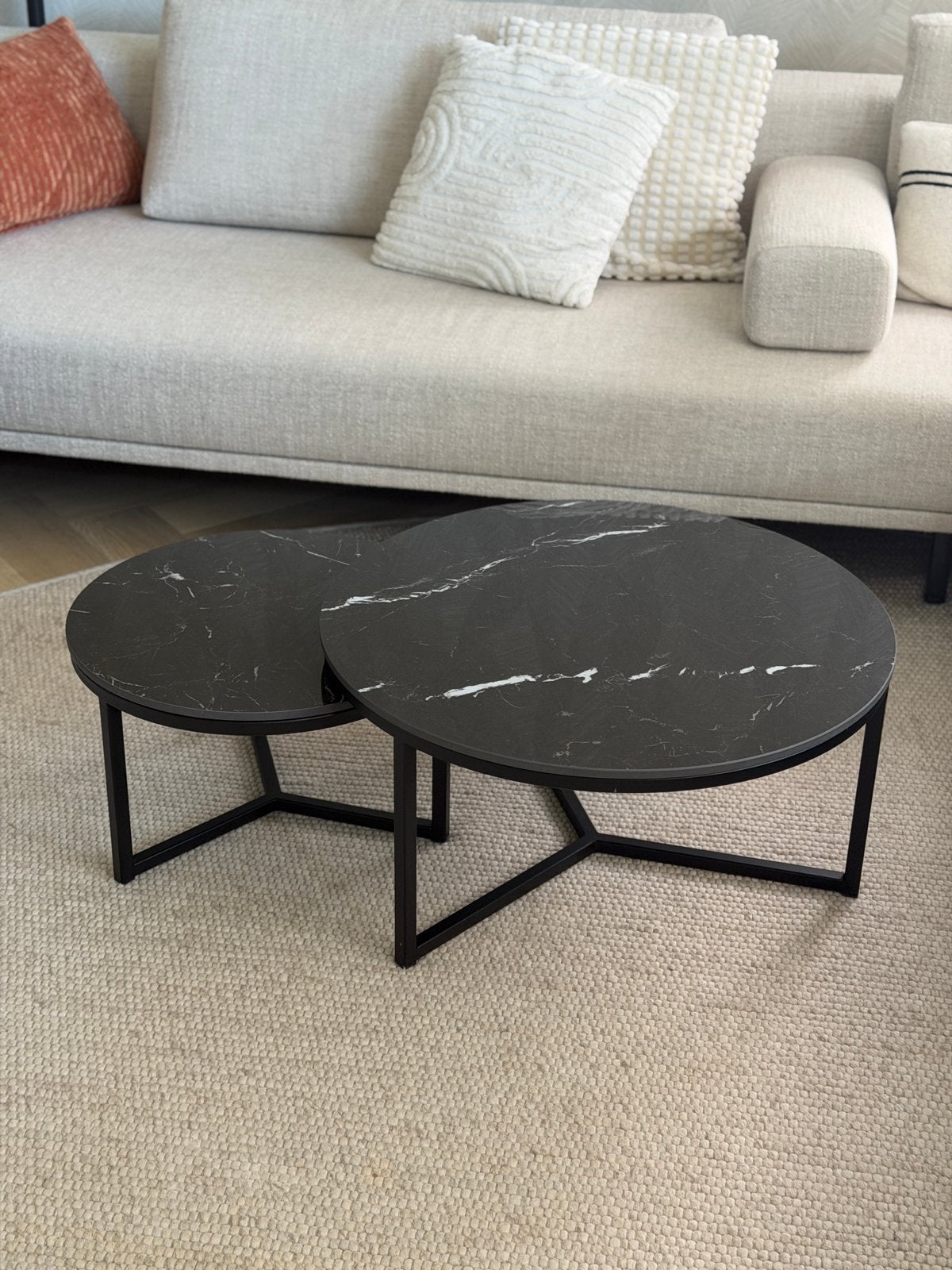 Table du Sud - Set van 2 Salontafels - Veva keramisch, Ophalen, Rond, 50 tot 100 cm, Zo goed als nieuw