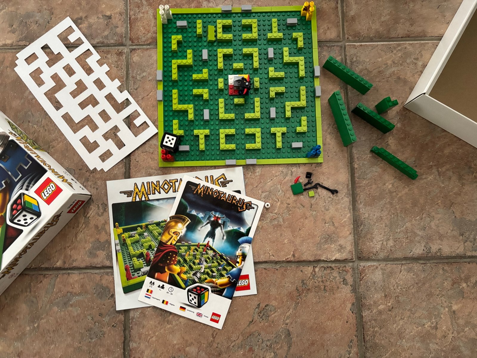 LEGO Games Minotaurus Bordspel (3841), Drie of vier spelers, Ophalen, Gebruikt