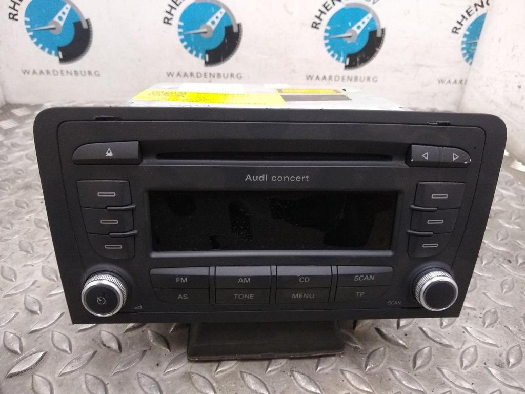 AUDI A3 RADIO 2007, Auto-onderdelen, Overige Auto-onderdelen, Gebruikt, ARN erkend, Stiba lid, Erkend duurzaam, Ophalen of Verzenden