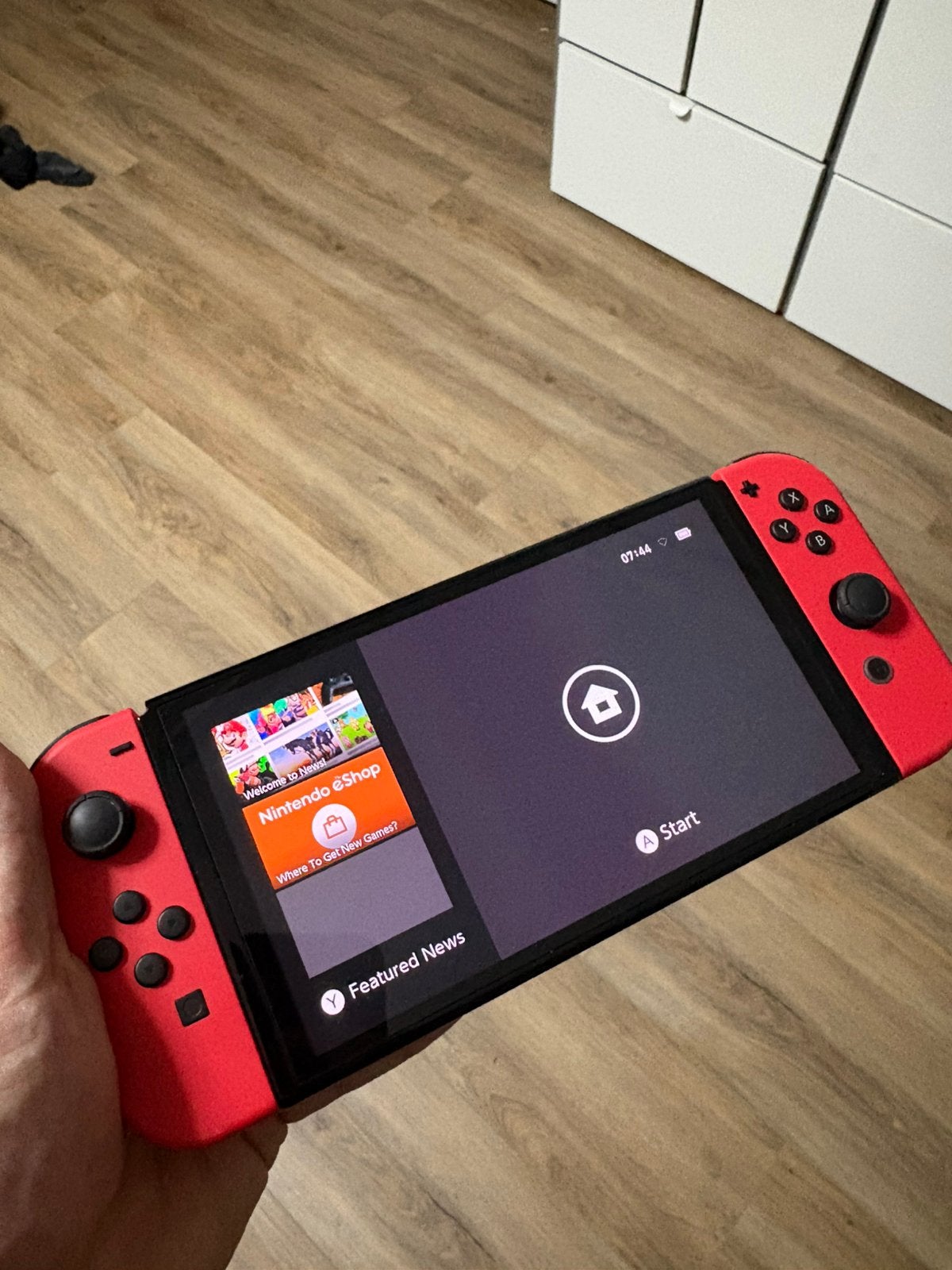 Nintendo Switch OLED Mario Red Edition + Animal Crossing