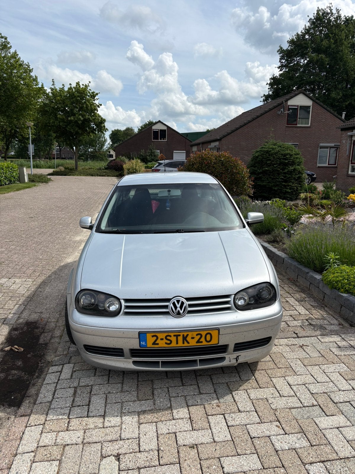 Volkswagen Golf 1.6 81KW FSI 3D 2003 Grijs, Voorwielaandrijving, 4 cilinders, 49 €/maand, 1092 kg