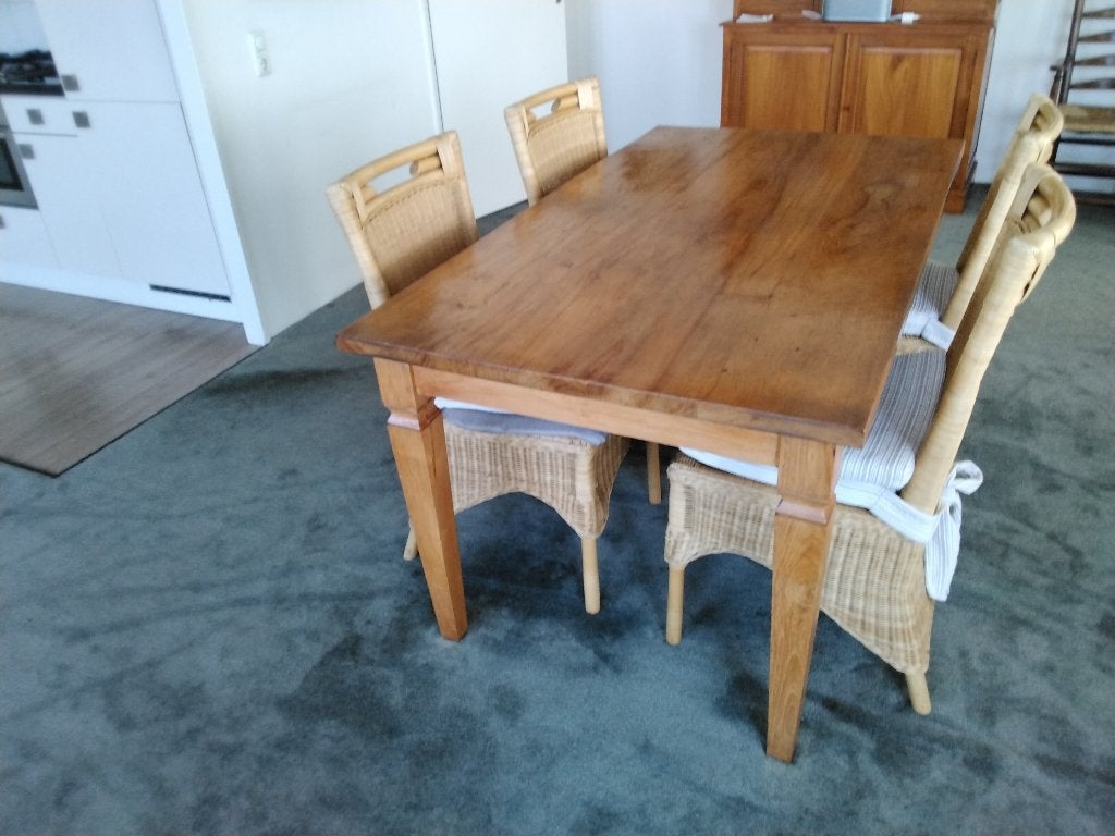 Eetkamertafel, Huis en Inrichting, Tafels | Eettafels, Zo goed als nieuw, 50 tot 100 cm, 150 tot 200 cm, Vier personen, Rechthoekig