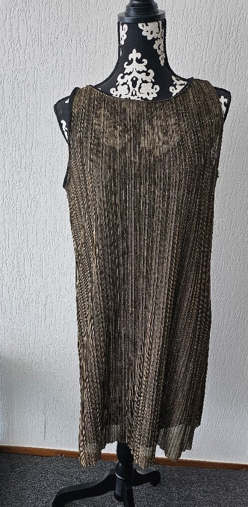 Mango mooie gouden jurk, Maat 38/40 (M), Ophalen of Verzenden, Zo goed als nieuw, Boven de knie