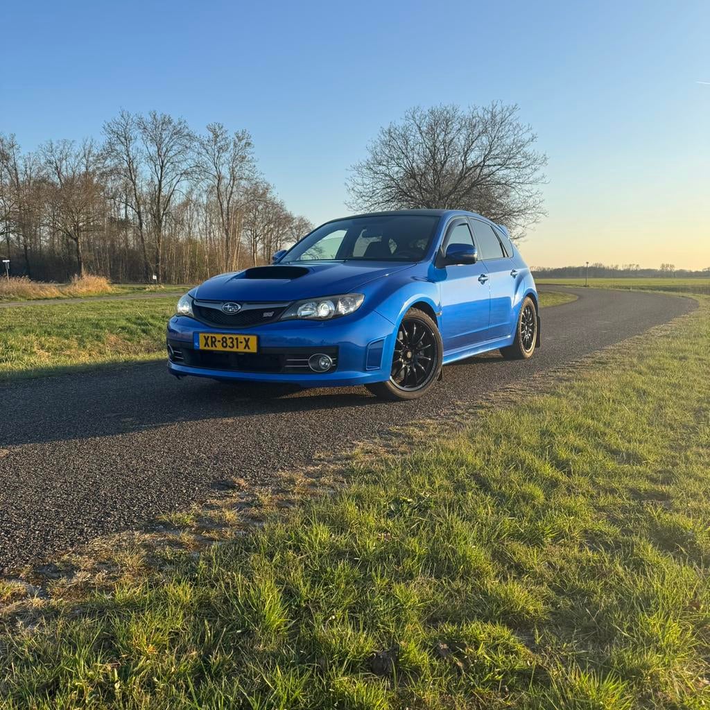 Subaru Impreza 2.5 WRX STI Hatchback AWD 2008 Blauw, Auto's, Automatische klimaatregeling, 4 cilinders, Blauw, 1200 kg
