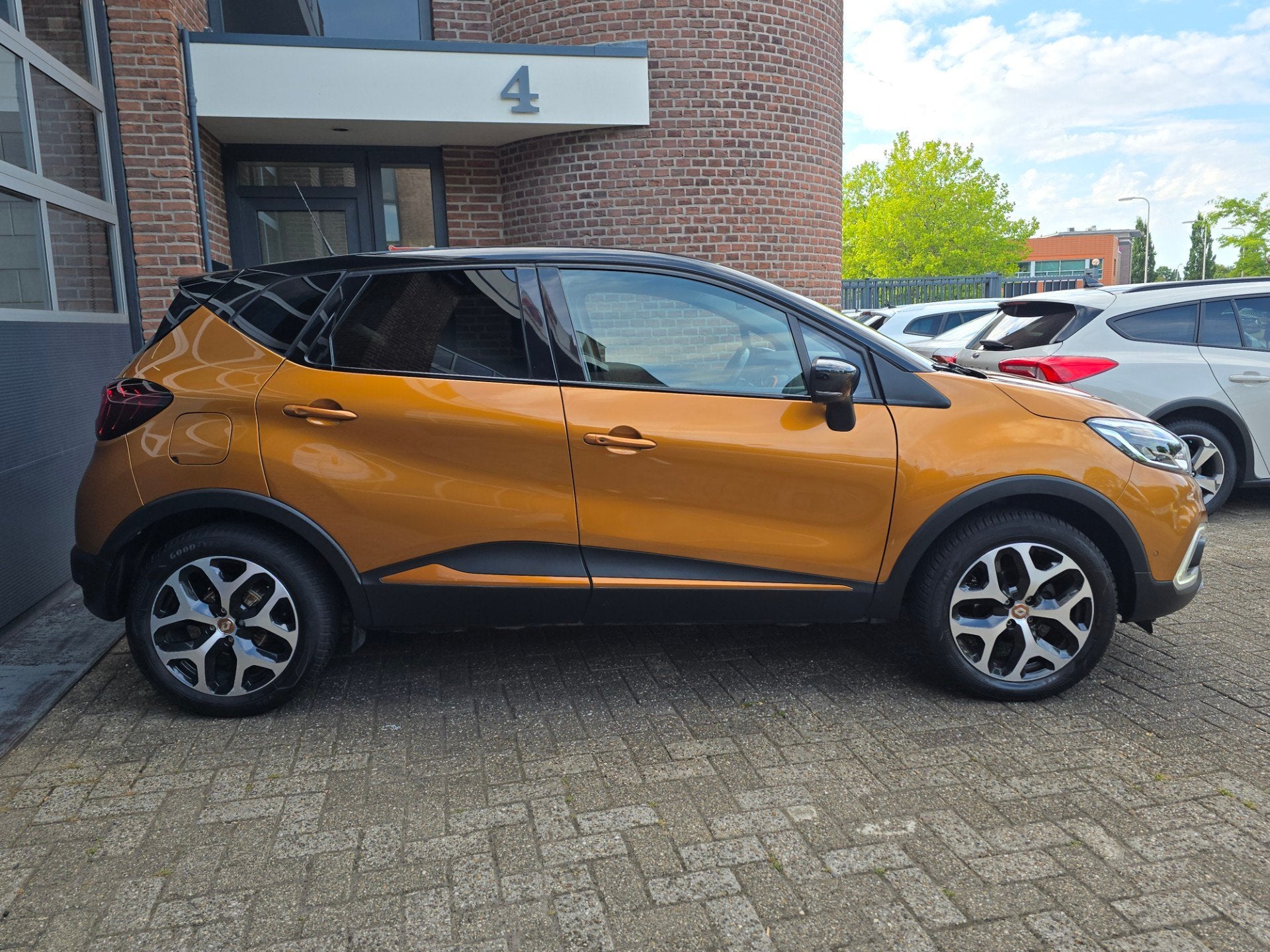 Renault Captur 0.9 TCe Intens Camera |Facelift |Nap, Auto's, Voorwielaandrijving, 898 cc, Gebruikt, Euro 6