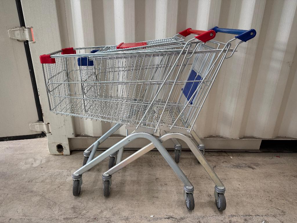 Winkelkarretjes + mandjes, Ophalen, Zo goed als nieuw