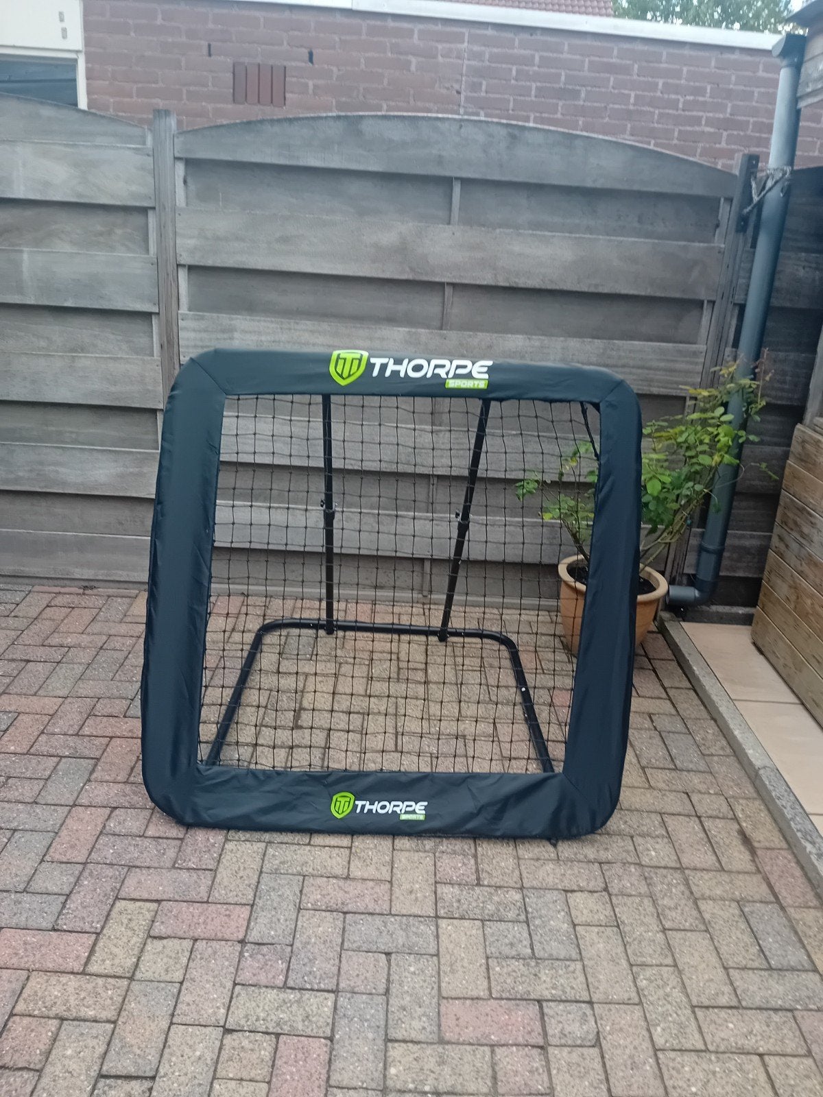 Thorpe Voetbal Rebounder - Zo goed als nieuw, Ophalen, Zo goed als nieuw