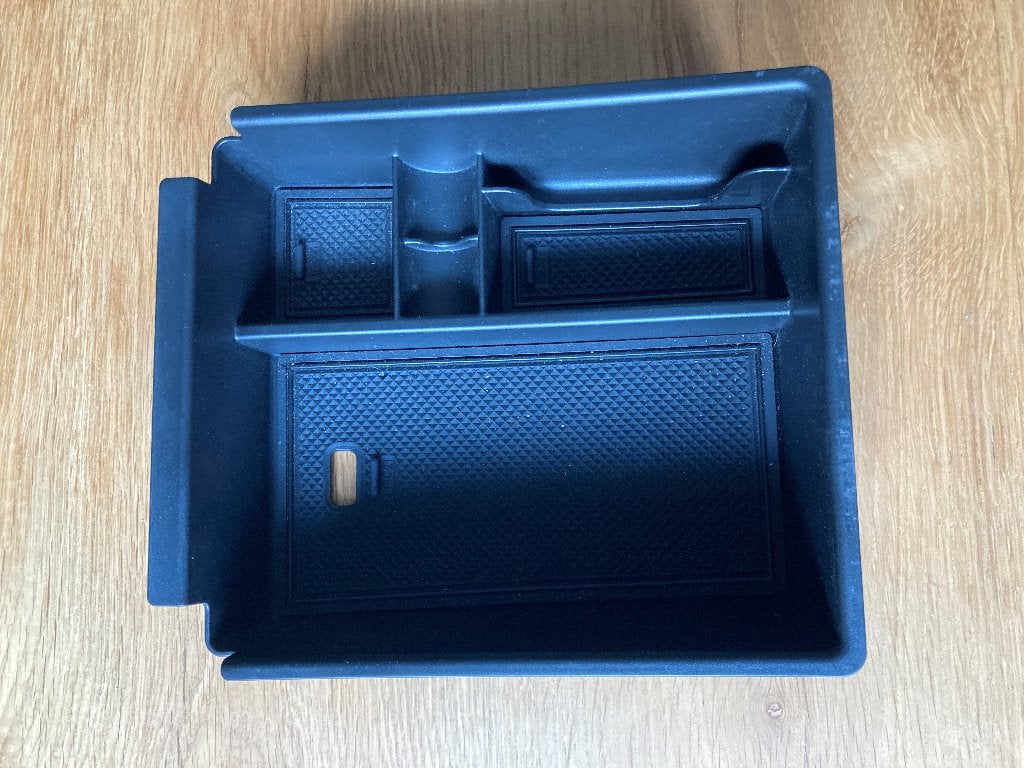 Hyundai Tucson middenconsole opbergdoos / console bak, Ophalen of Verzenden, Zo goed als nieuw