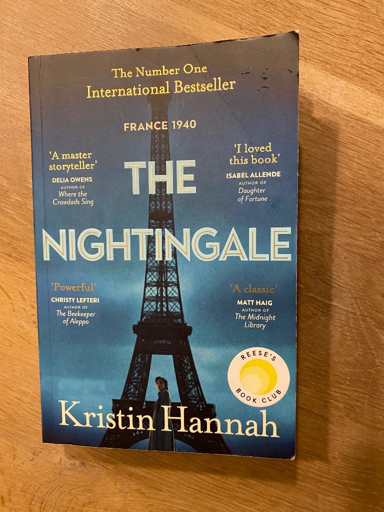 The Nightingale - Kristin Hannah, Ophalen of Verzenden, Gelezen