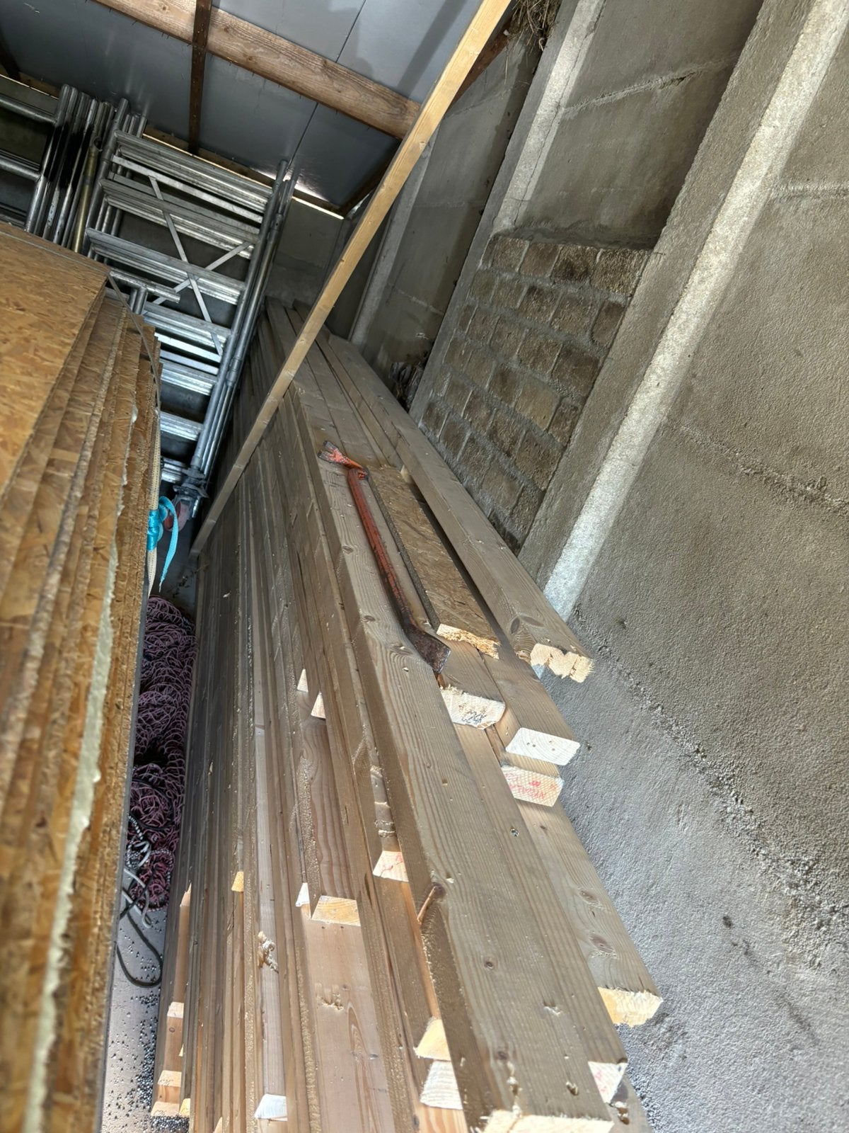 Houten balken, Doe-het-zelf en Verbouw, Ophalen, Zo goed als nieuw, Balk, Vuren