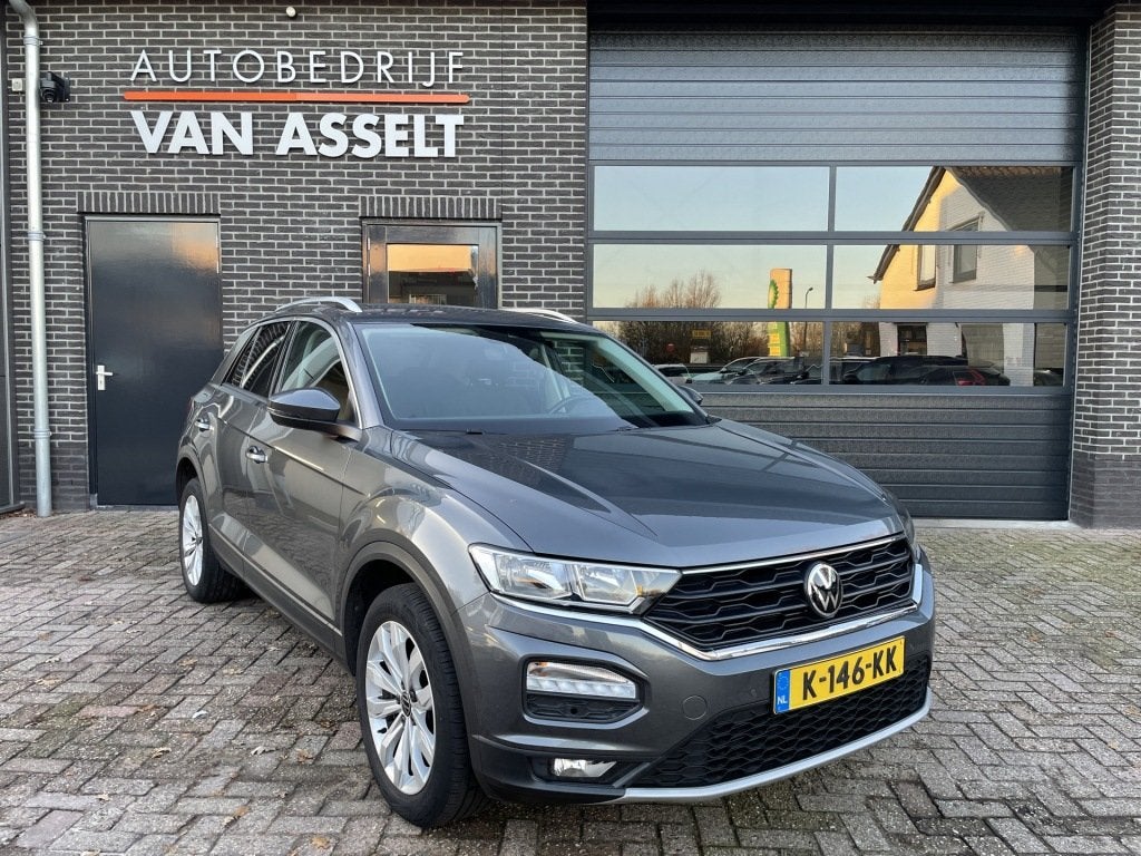 Volkswagen T-ROC 1.0 TSI Style, Auto's, Volkswagen, Voorwielaandrijving, 1194 kg, Origineel Nederlands, Bedrijf
