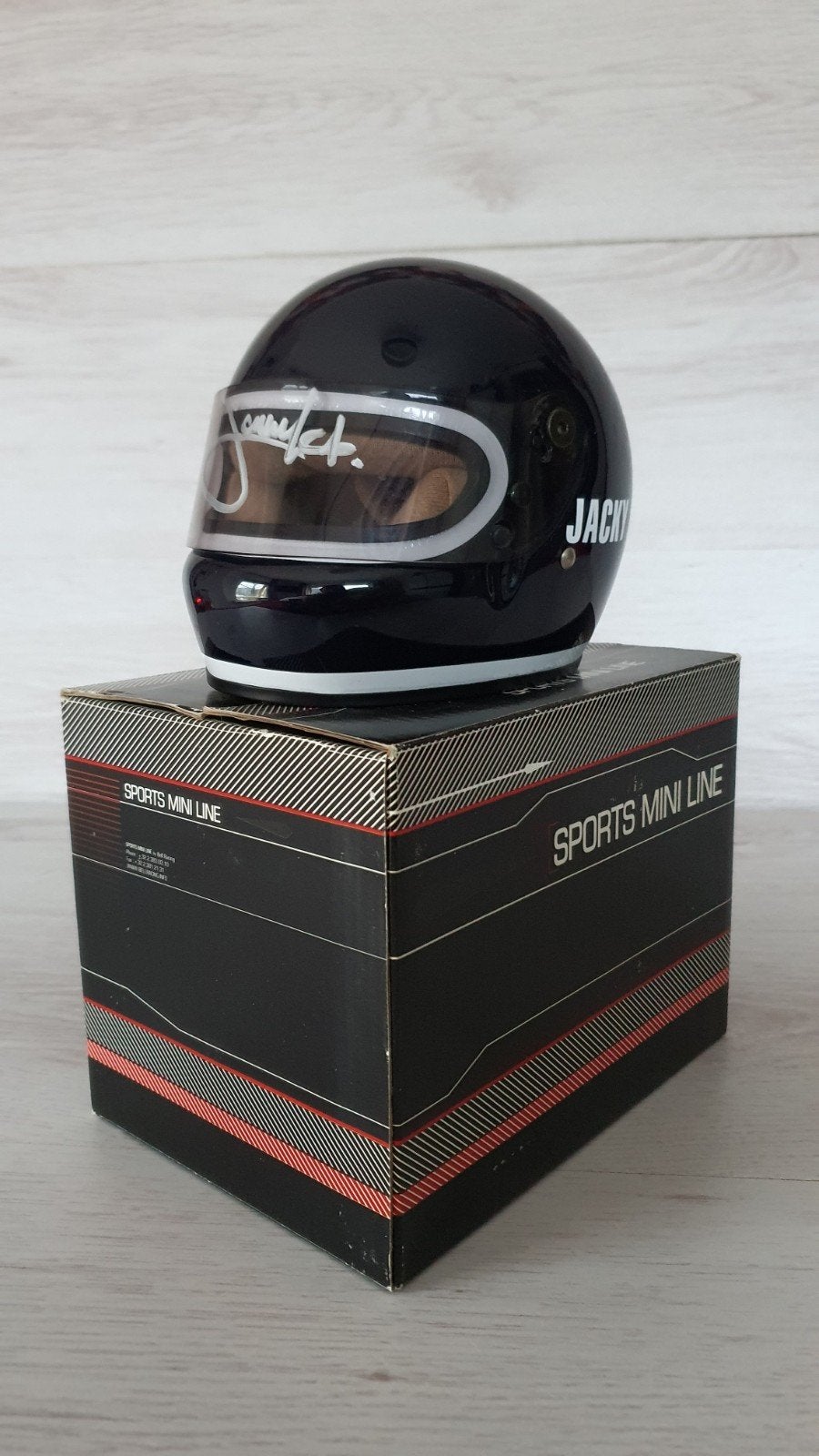 gesingeerd Jacky Ickx 1983 helm 1:2, Ophalen of Verzenden, Zo goed als nieuw, Formule 1