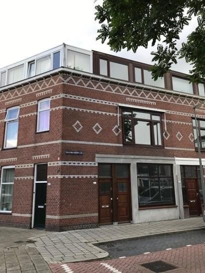 NIEUW! Woonruimte te huur Rozenburgerplein, Schiedam