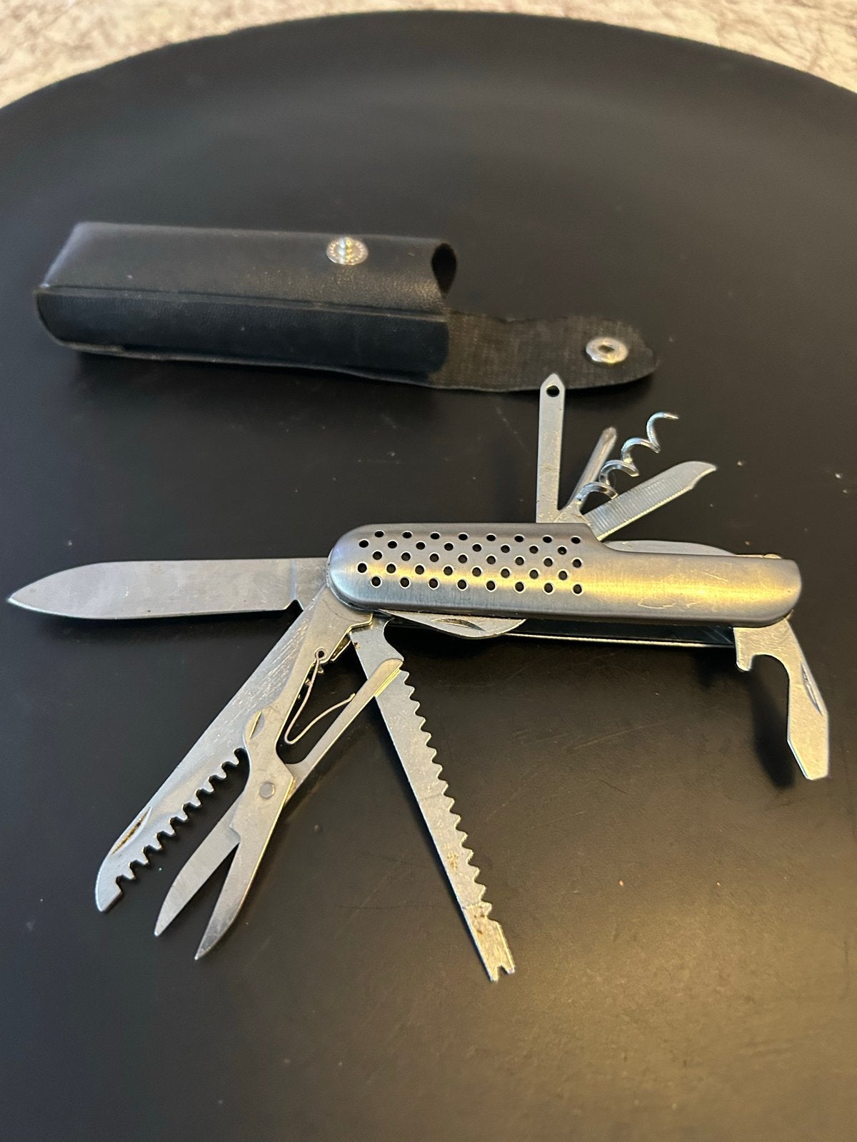 Vintage zakmes met meerdere functies en etui, Antiek en Kunst, Ophalen of Verzenden