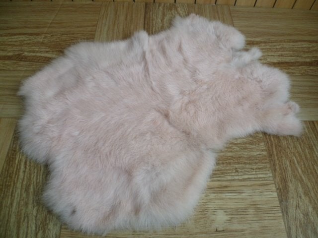 Licht roze vachtje bontje /decoratie kleedje, Ophalen of Verzenden, Zo goed als nieuw, Roze, Natuurlijk materiaal