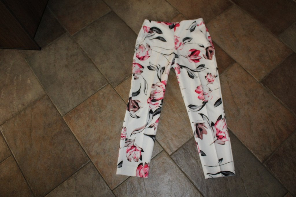 Joseph Ribkoff chique gebloemde stretch broek mt 38, Maat 38/40 (M), Overige kleuren, Verzenden, .