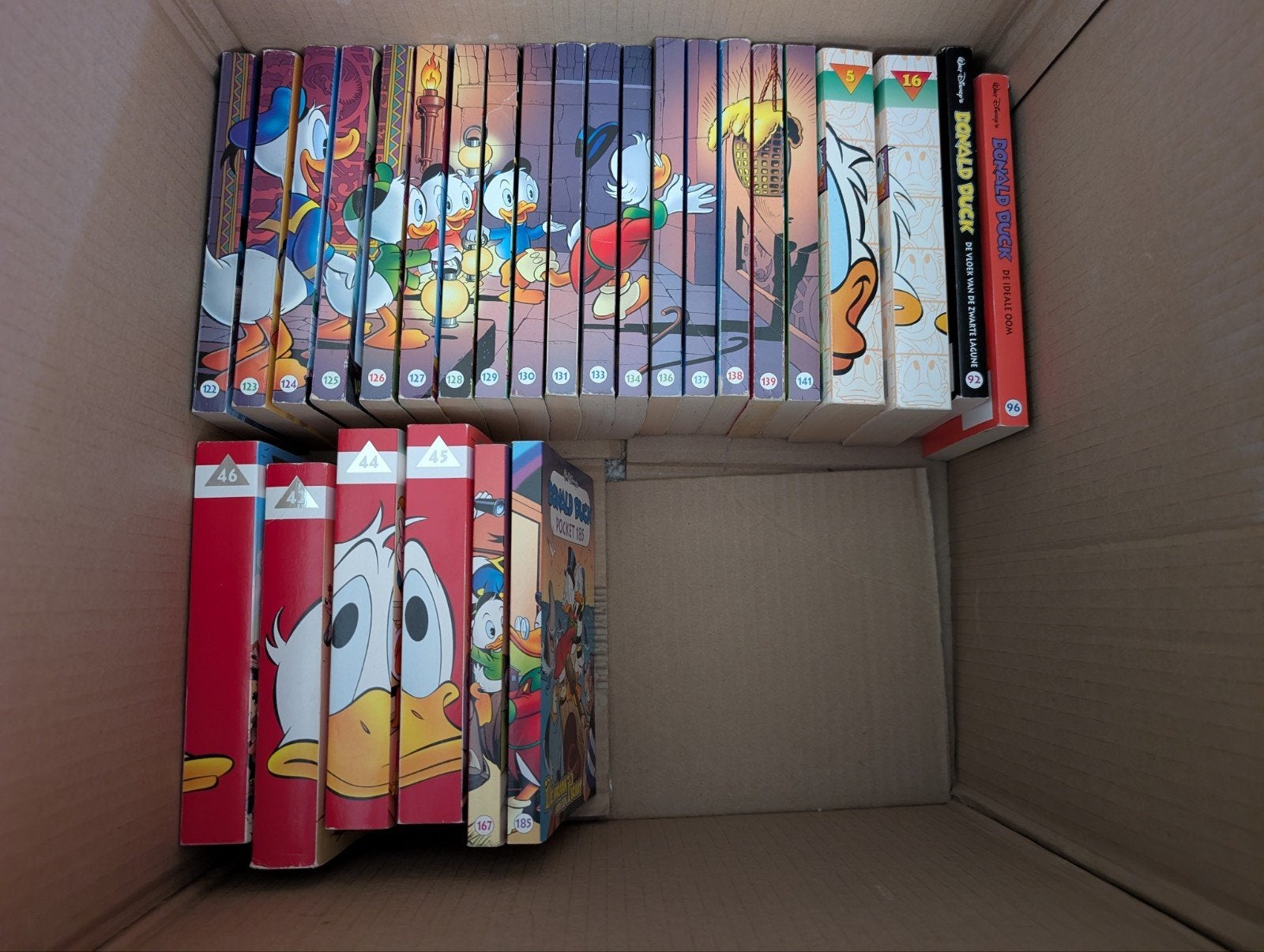 Donald Duck pockets, Ophalen of Verzenden, Donald Duck, Zo goed als nieuw, Papier, Kaart of Schrift