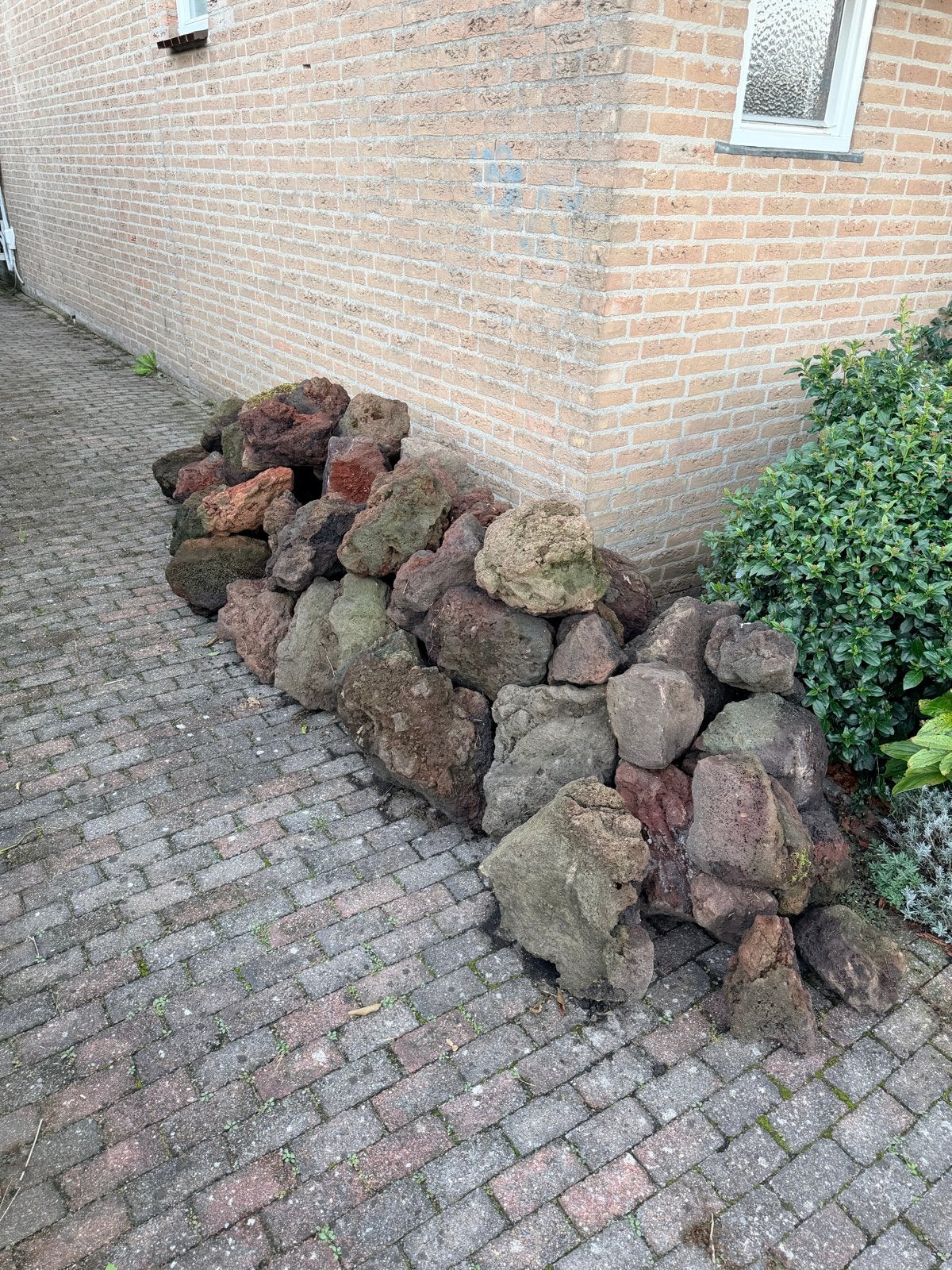 Lavasteen voor tuin of decoratie, Ophalen, Gebruikt, Kei, Lava
