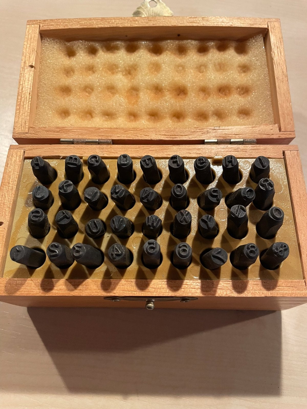 Slagletters 5 mm., Doe-het-zelf en Verbouw, Ophalen of Verzenden, Zo goed als nieuw