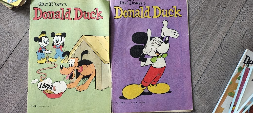 2 oude donald duck 1973, Meerdere stripboeken, Ophalen of Verzenden, Gelezen