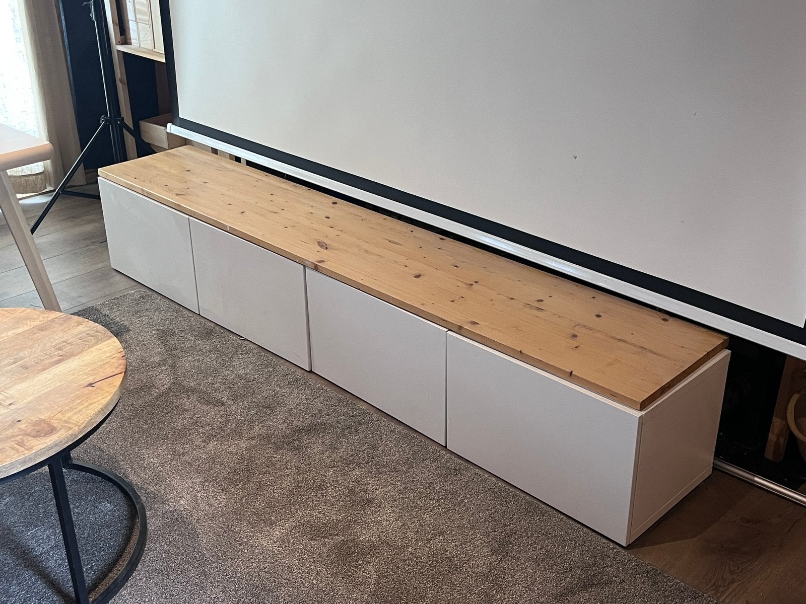 Lage TV-kast / Opbergmeubel – Wit met Houten Blad, Huis en Inrichting, Kasten | Televisiemeubels, Ophalen of Verzenden, Gebruikt